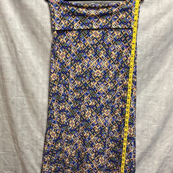 Lularoe medium long stretchy spandex poly skirt - Picture 7 of 8